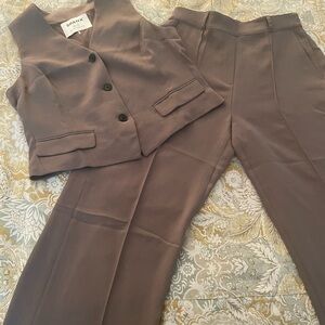 SPANX Two Piece Dress Pants and Vest in Size Medium